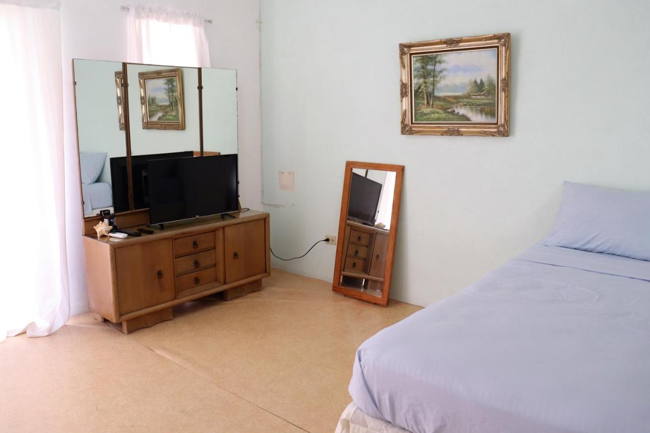 Ocean View Apartments Бриджтаун Екстер'єр фото