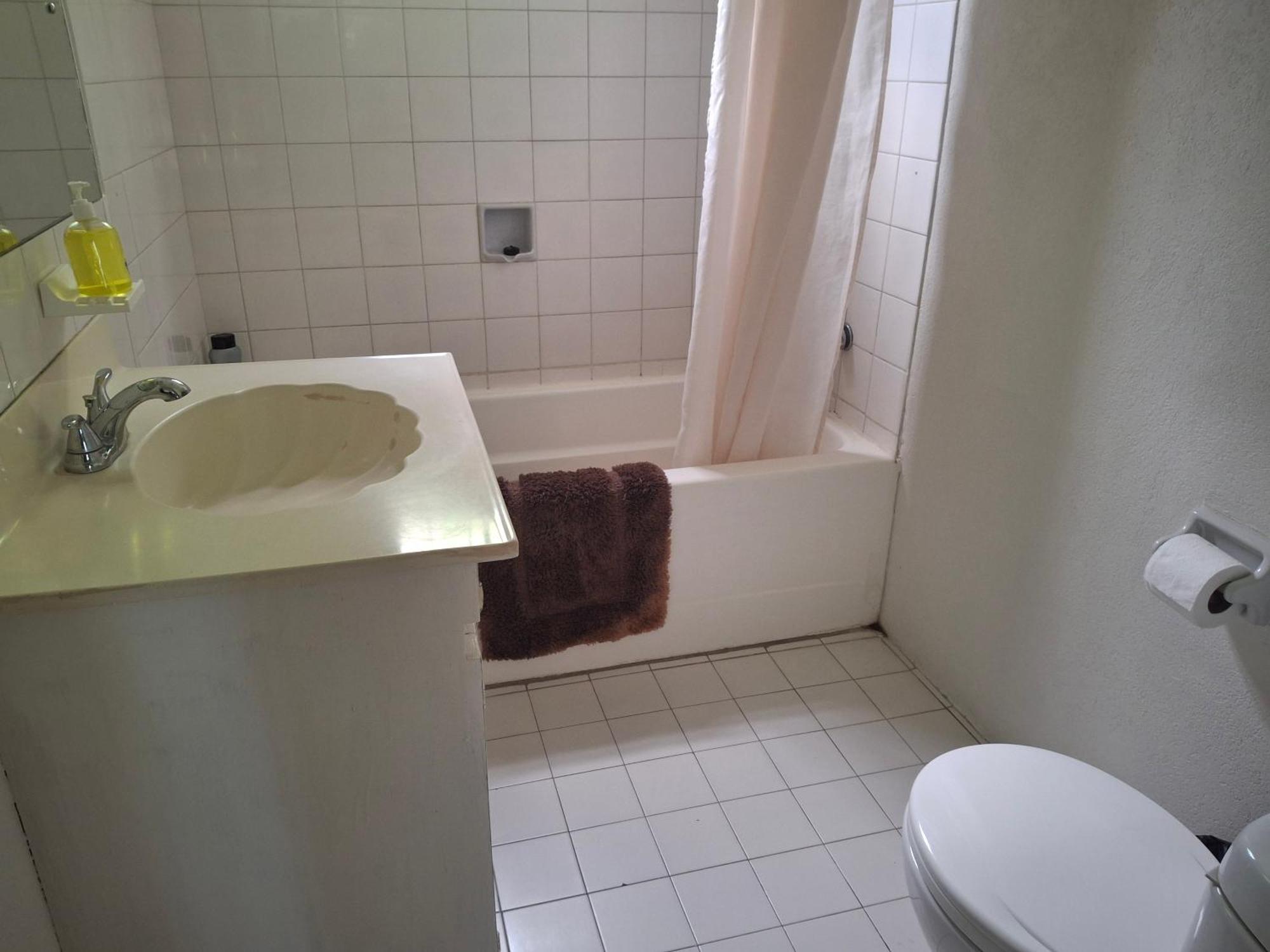 Ocean View Apartments Бриджтаун Екстер'єр фото